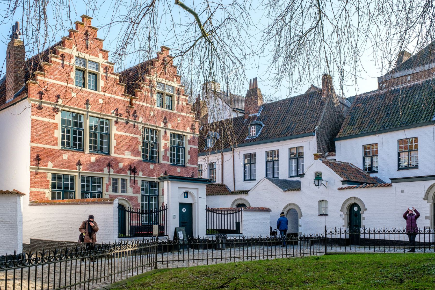 Het pittoreske Begijnhof in Kortrijk 