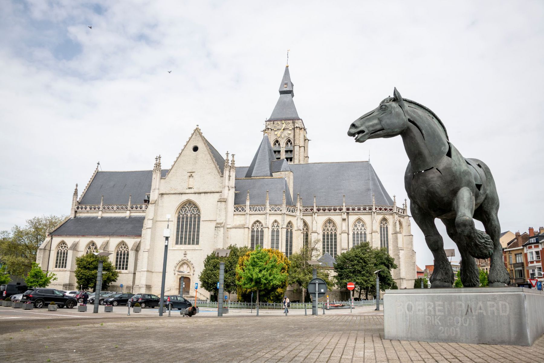 Het standbeeld van een paard van kunstenaar Rik Poot | © Lander Loeckx