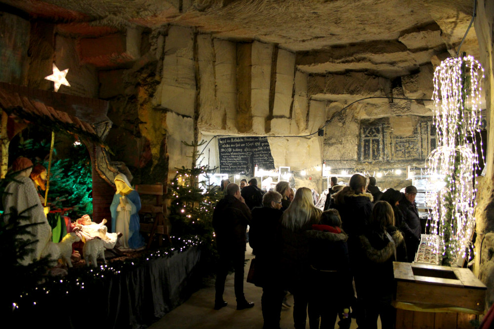 Fluweelengrot kerstmarkt Valkenburg - CityZapper - Lize Rensen