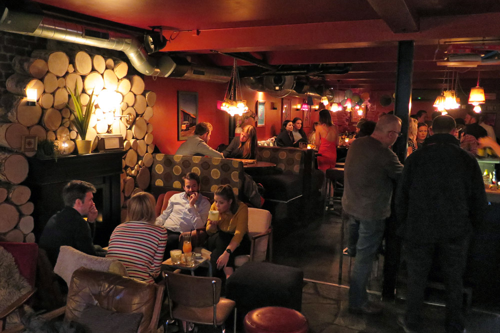 No Stress is een café in Bergen. Beeld: Bianca van der Ham - CityZapper