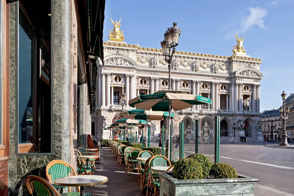 Café de la Paix in Parijs. Beeld: Café de La Paix (Facebook)