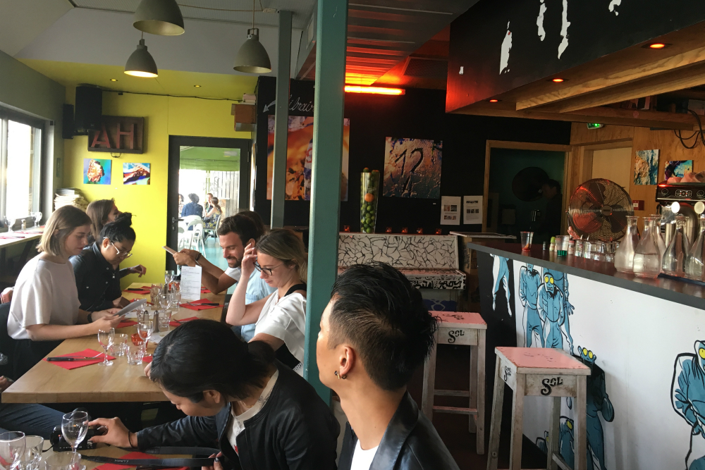 Restaurant Petit Bain in Parijs. Beeld: Glenda Kregel - Cityzapper